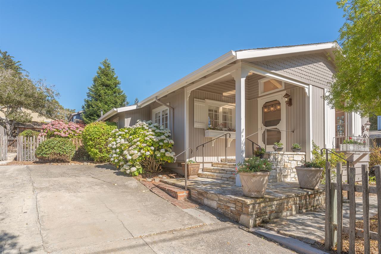 Front of the Main House, Dedicated Driveway Parking