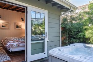 Outdoor Hot Tub