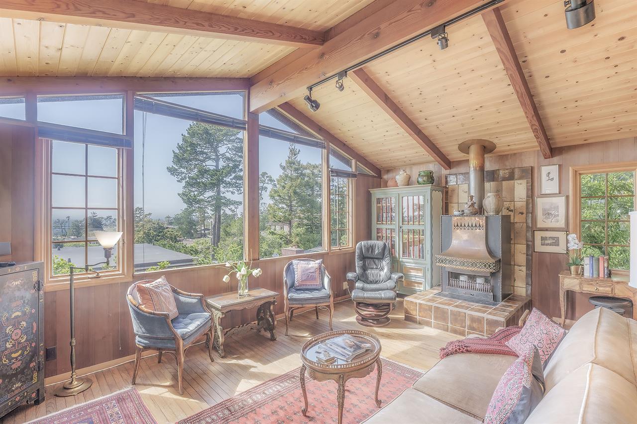 Living Room with HDTV and Distant Ocean Views