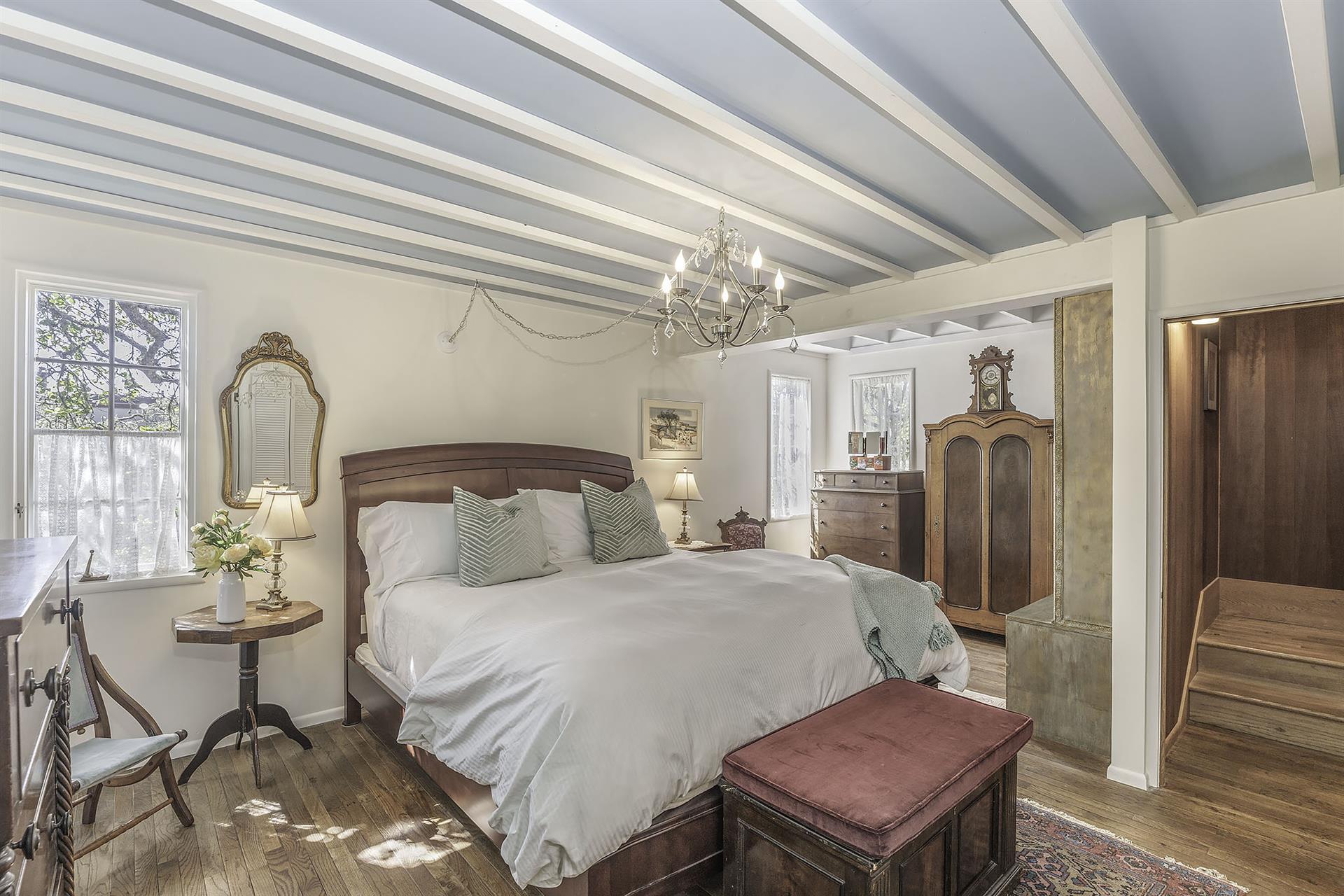 Bedroom 1, Lower Level, Cal King, En Suite with Shower