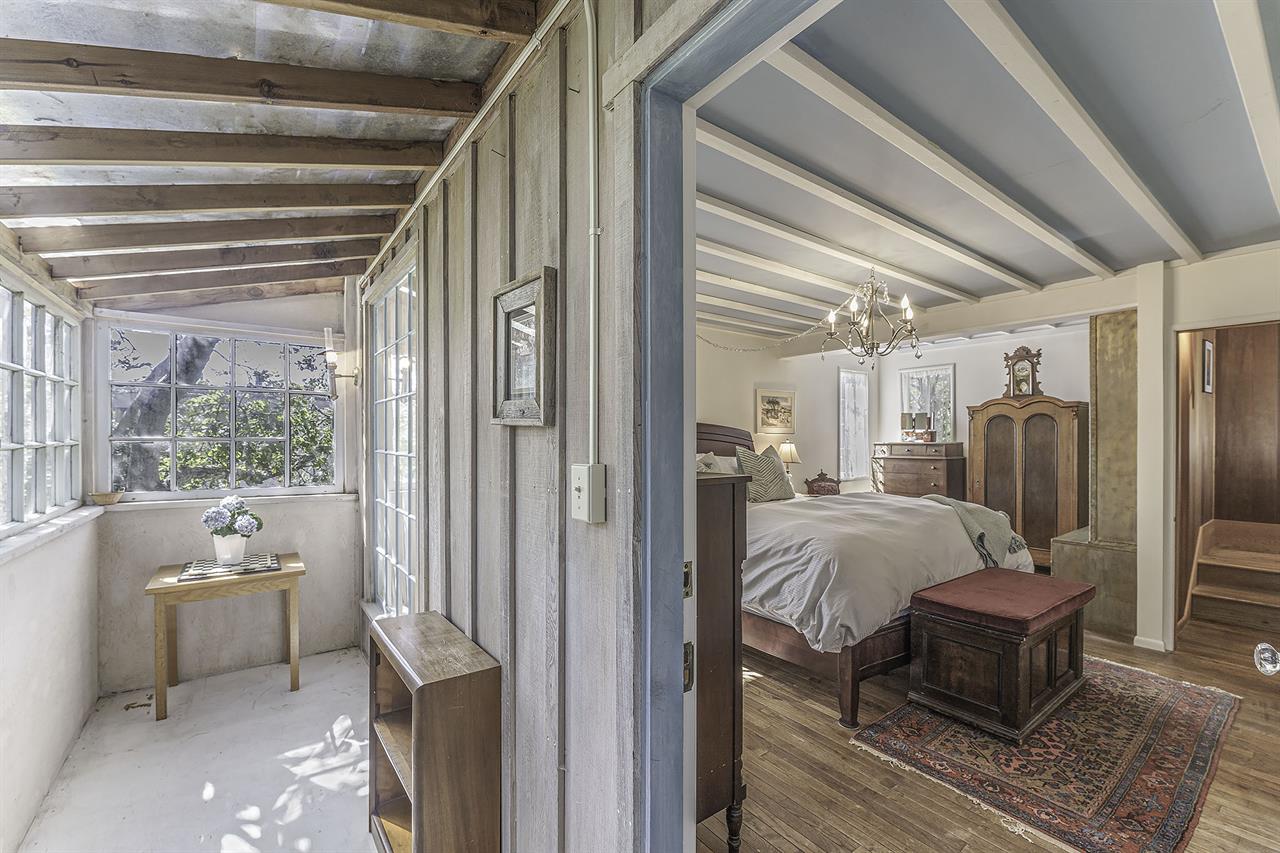 Bedroom 1  Lower Level  Cal King Bed, Sun PorchEntry