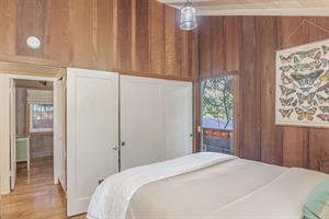 Bedroom 1  Queen Bed, En Suite Bathroom with a Shower