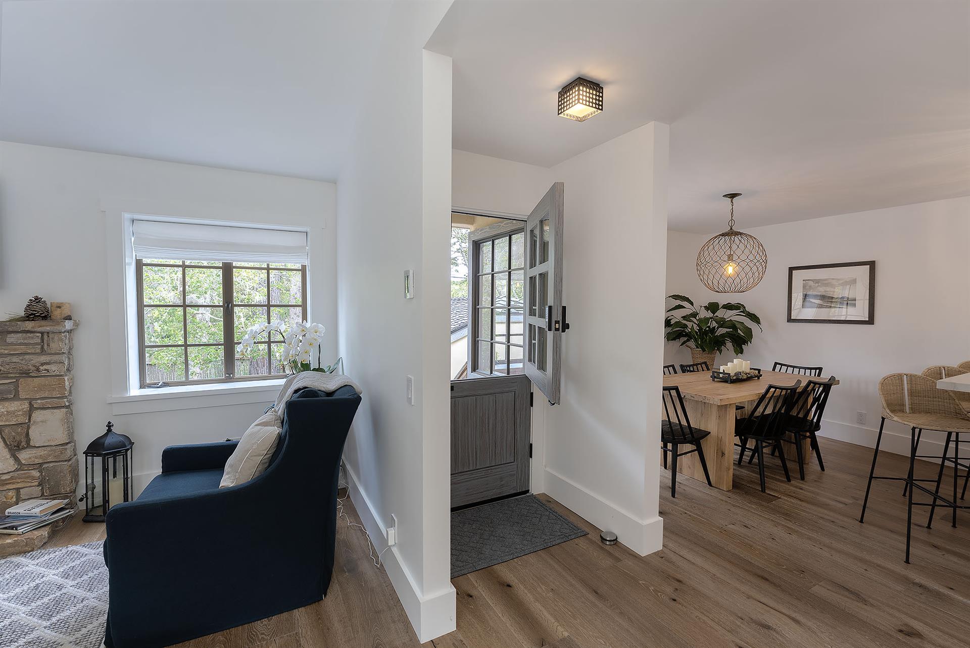Entry Foyer