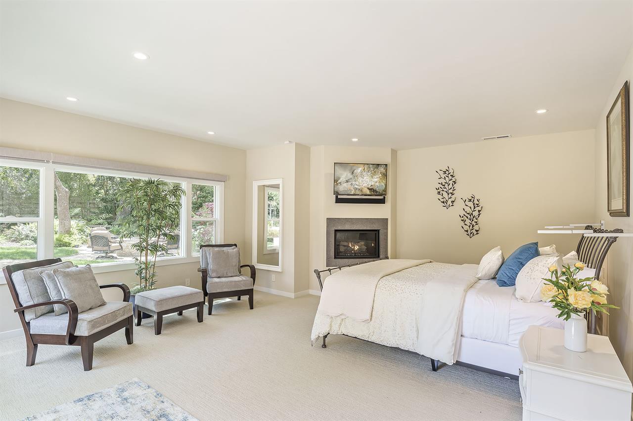 Downstairs Bedroom 1, King Bed, Fireplace, EnSuite wShower
