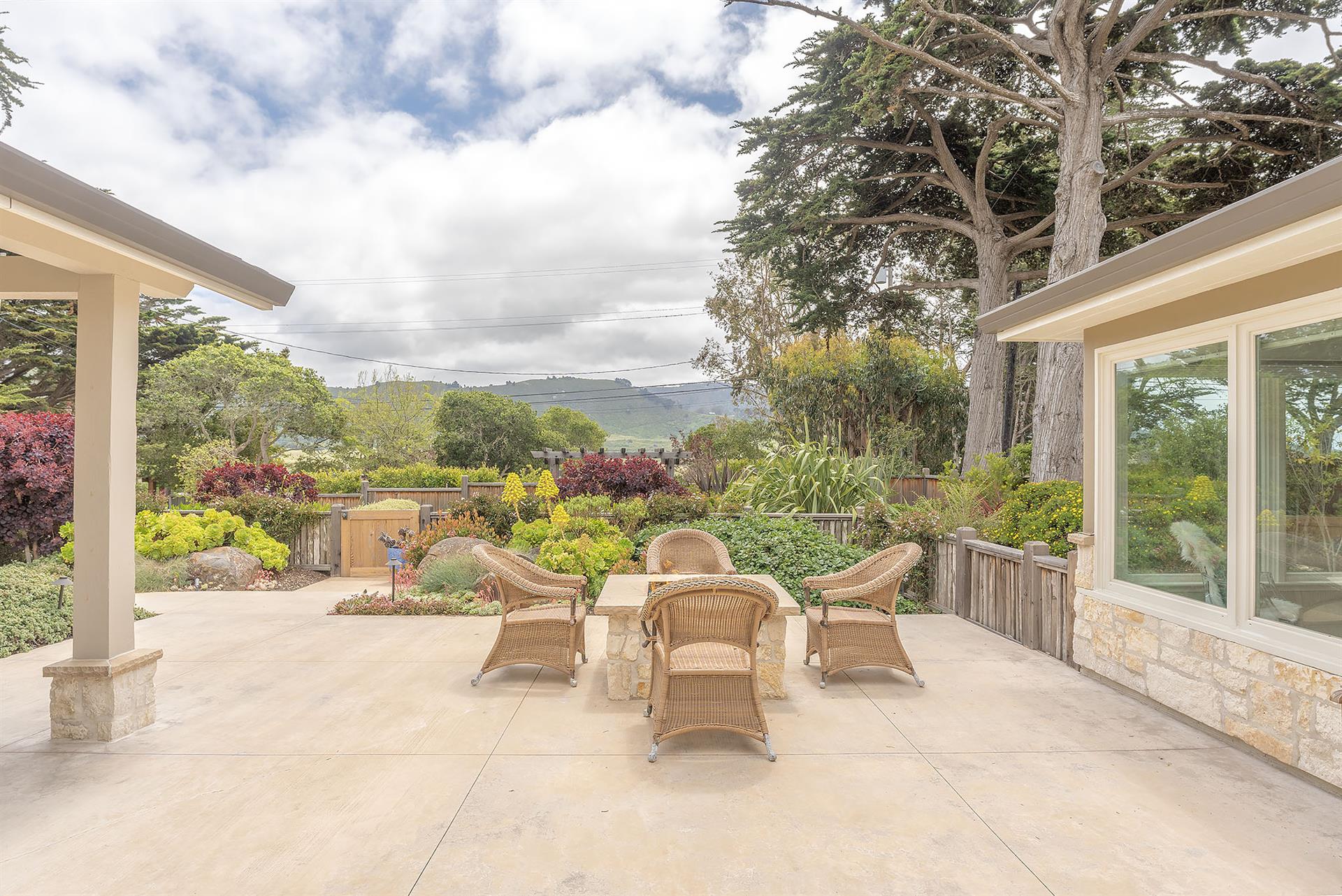 Front Patio with a Fire Pit