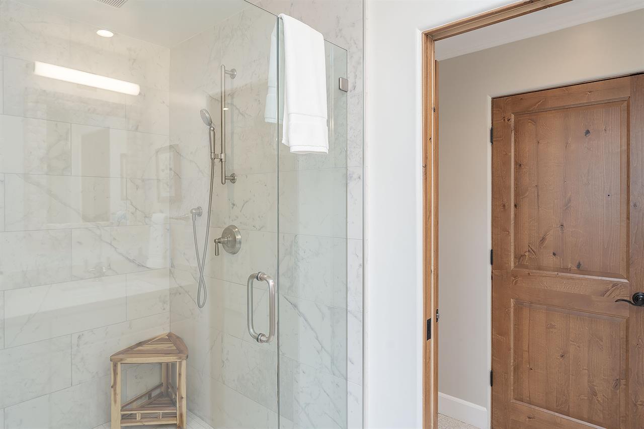 Bathroom 3  Shower Inside Bedroom 3