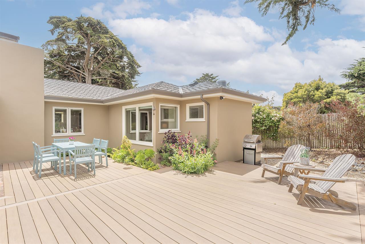 Back Deck with Dining for Six and a Gas Grill