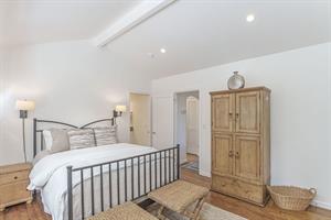 Bedroom 1, Queen, Fireplace, TV, En Suite Bathroom