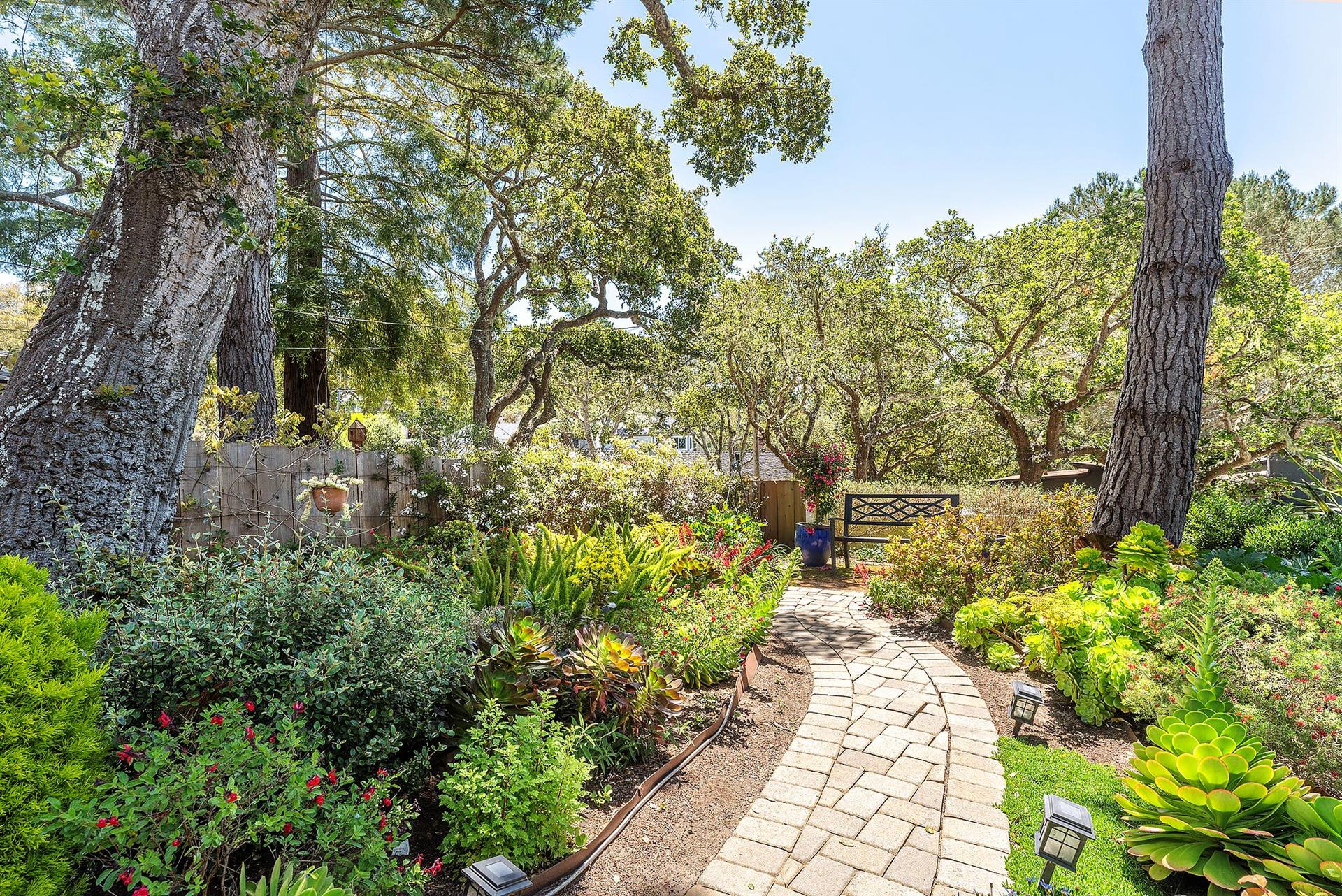 Stunning Gardens in Front of the Home