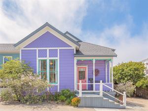 Welcome to Sweet Seventeenth Charming Restored Victorian