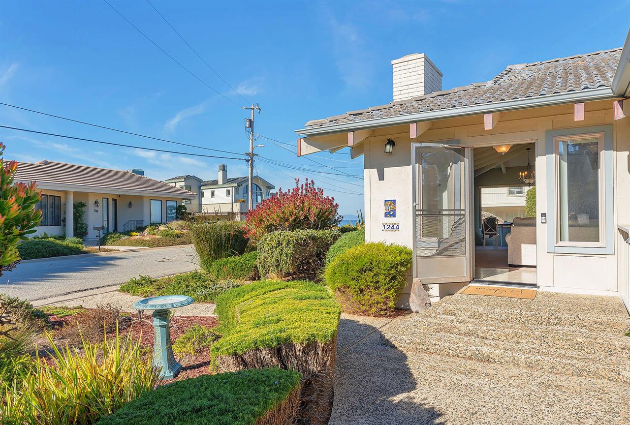 Welcome to  Seacake  2 Bedrooms, 2 Baths