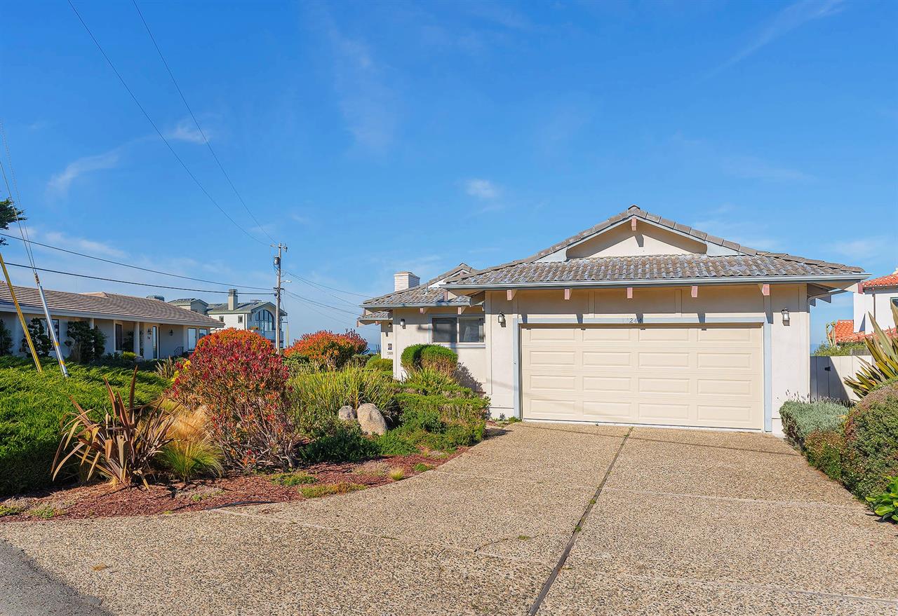 Front of Home, Walk to the Bay