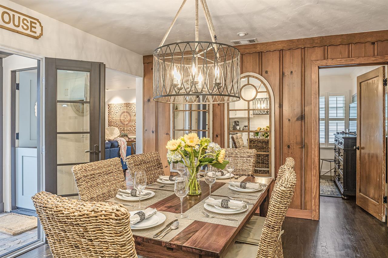 Dining Area Next to the Kitchen