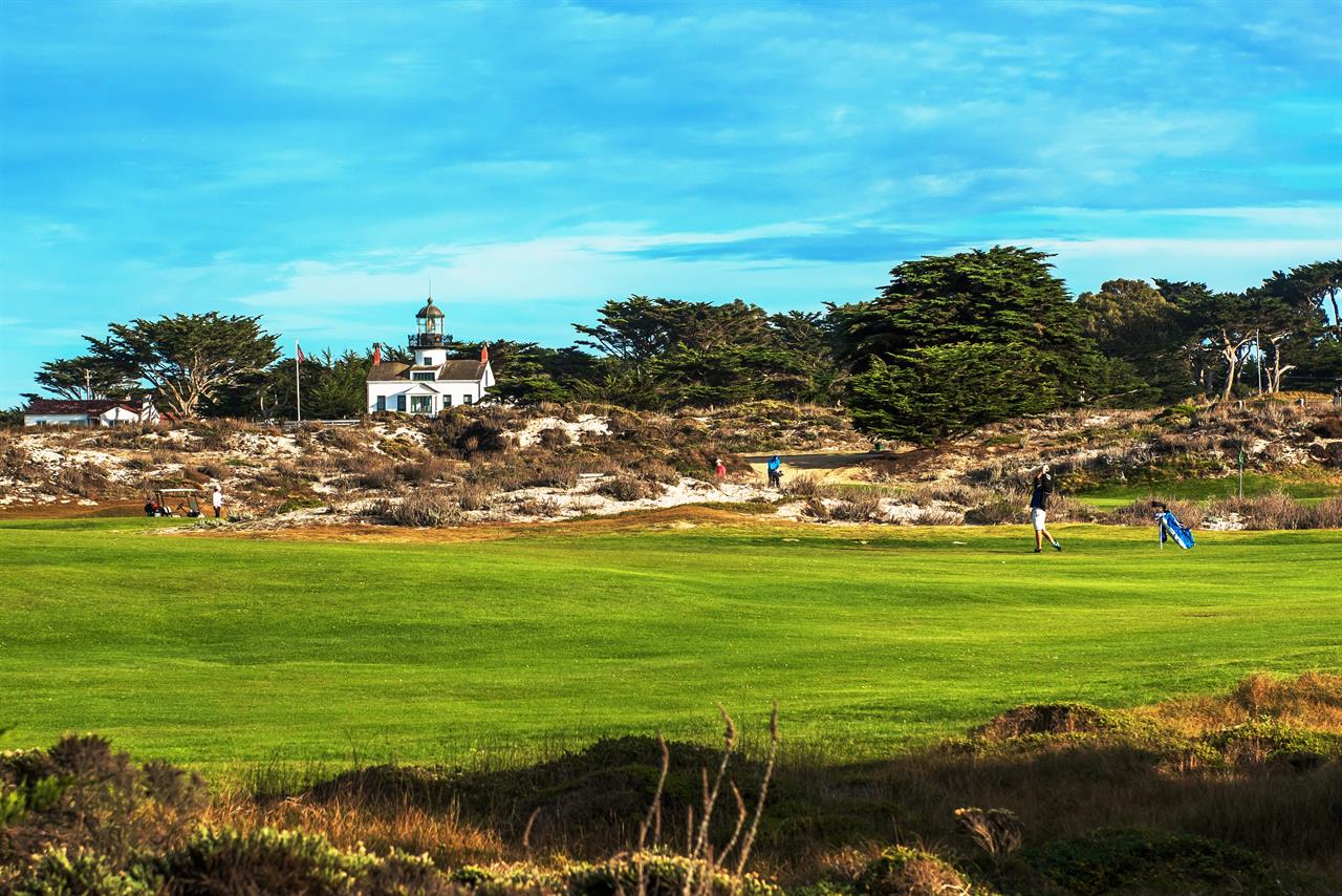 Point Pinos Lighthouse in Pacific Grove