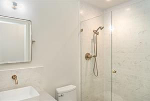 Full Hall Bathroom with Shower