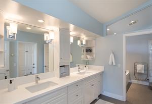 En Suite Bath with Jetted Tub and Separate Shower