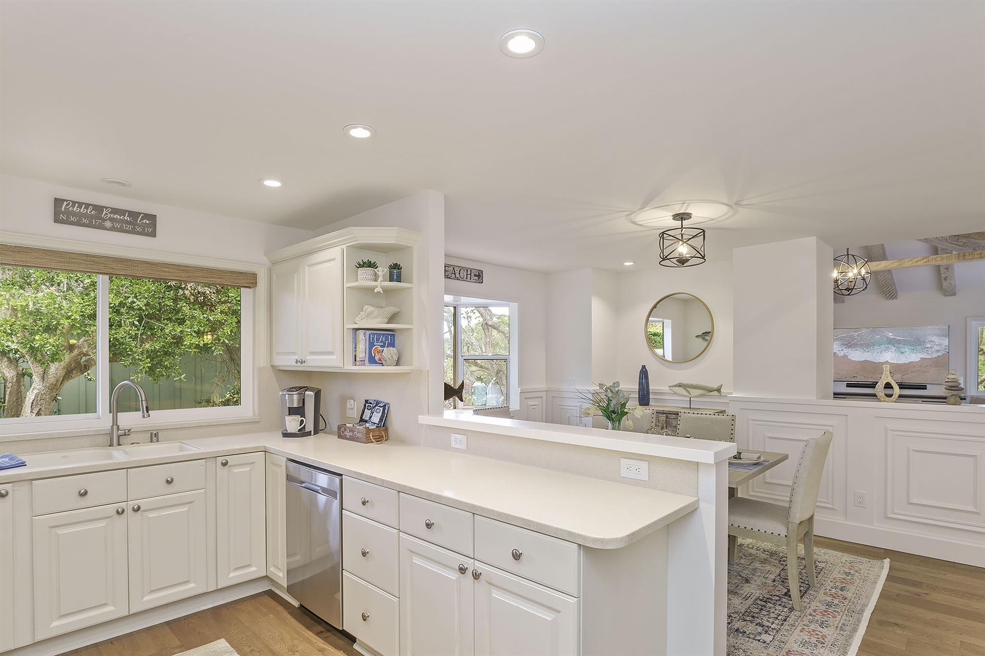 FullyEquipped Kitchen