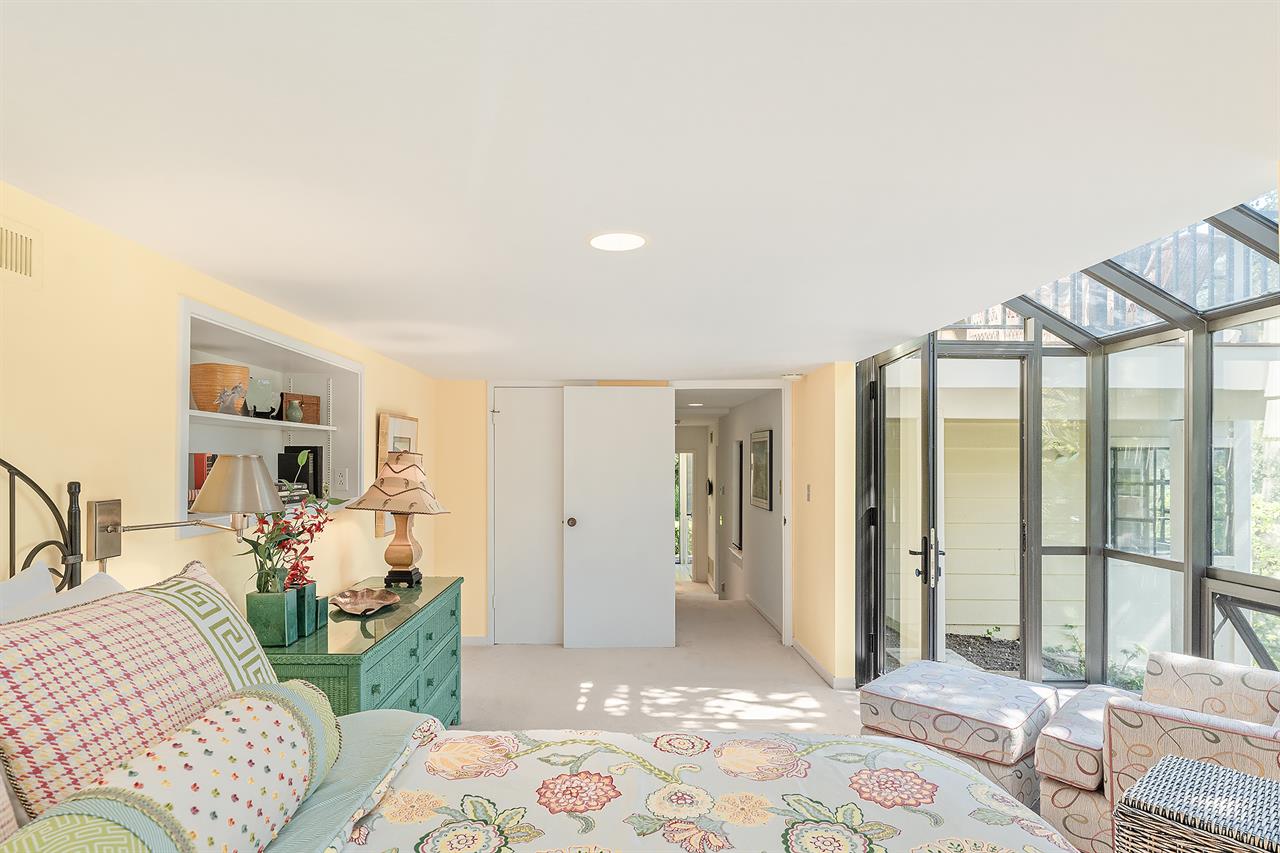 Downstairs, Bedroom 3, Queen Bed, Solarium Wiindow