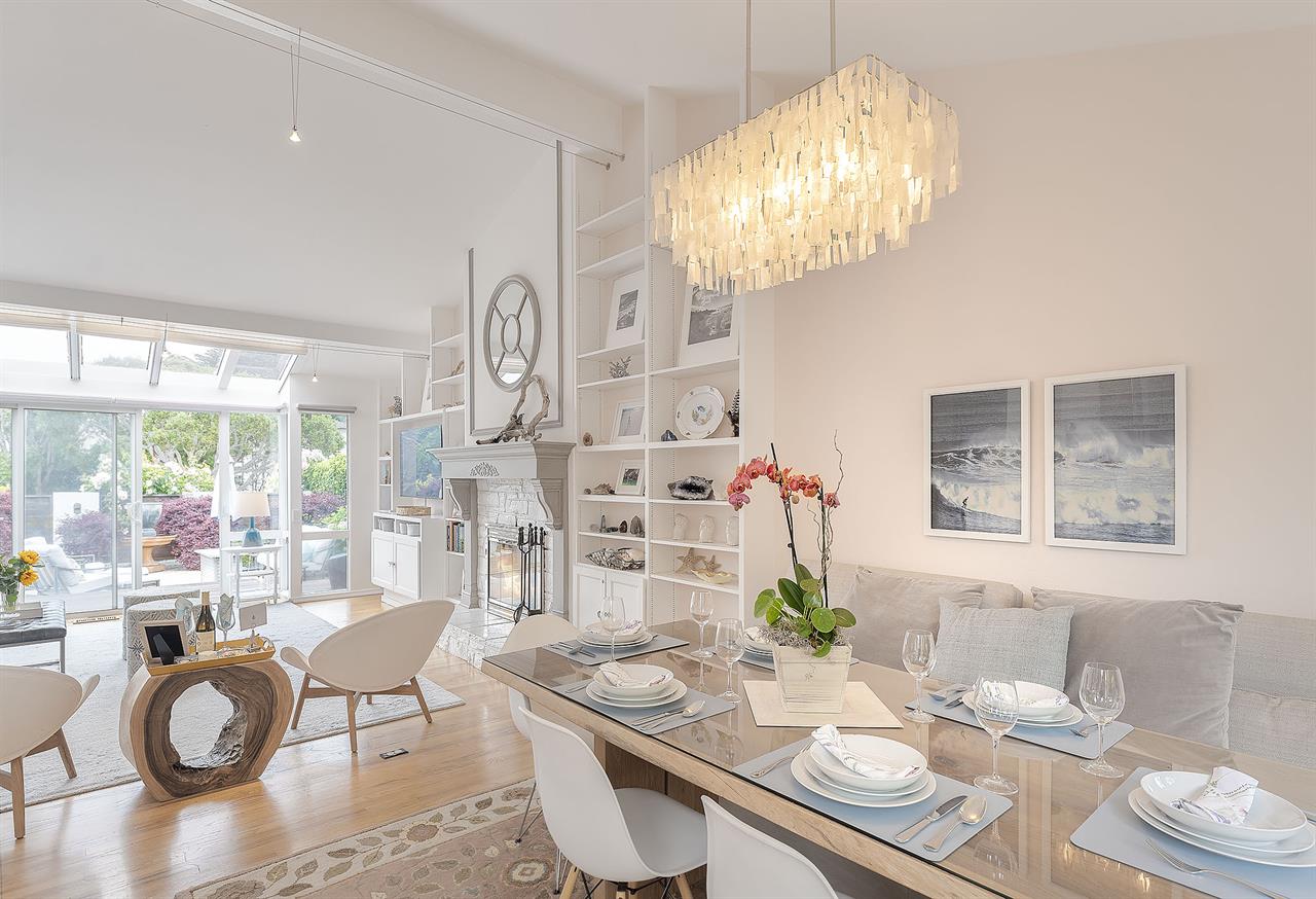 Dining Area Next to the Kitchen and Living Room