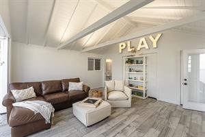 Detached Bonus Room