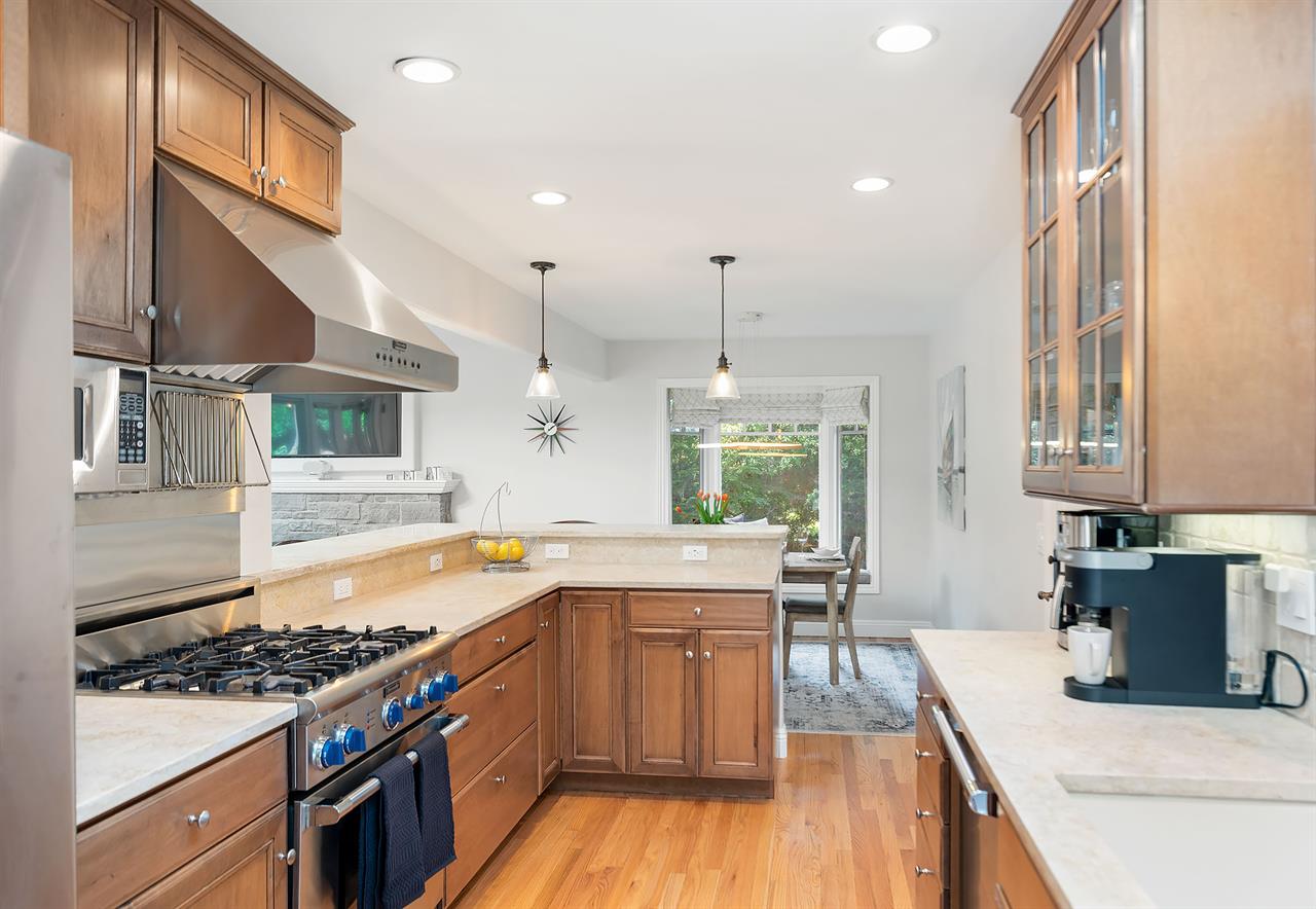 Fully Equipped Chefs Kitchen