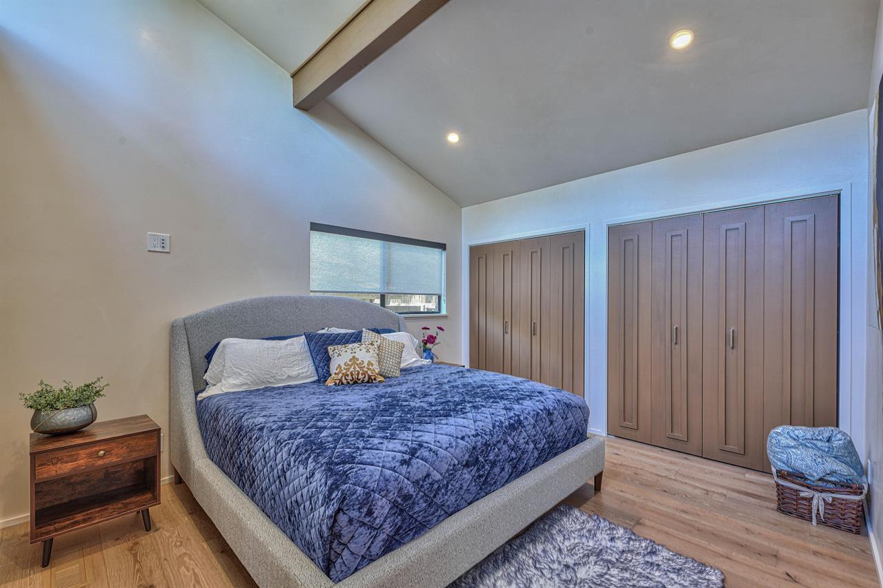 Bedroom 1, King Bed, Jack and Jill Bathroom