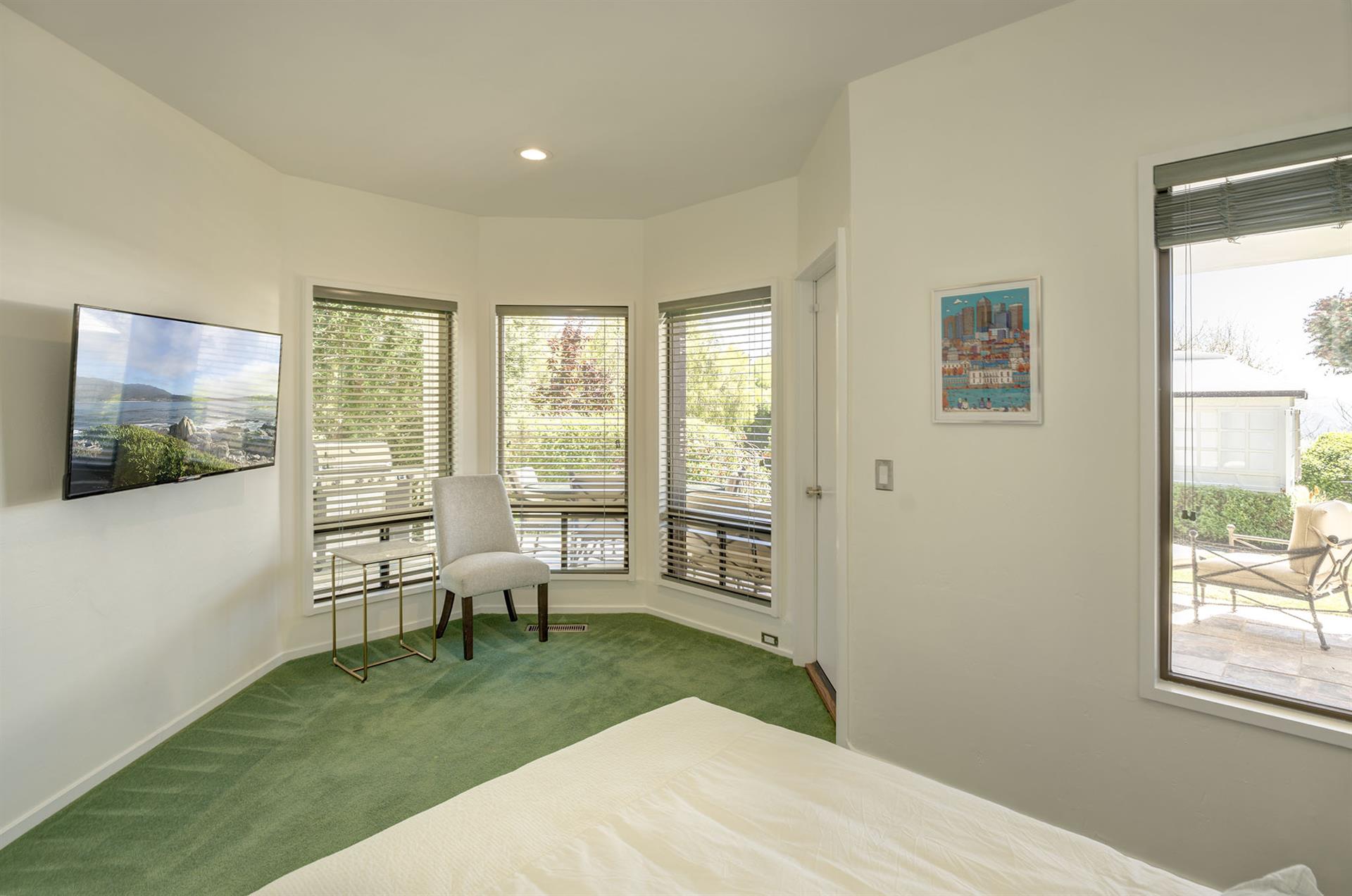 Bedroom 3  Downstairs, FullDouble Bed, TV, Patio Access