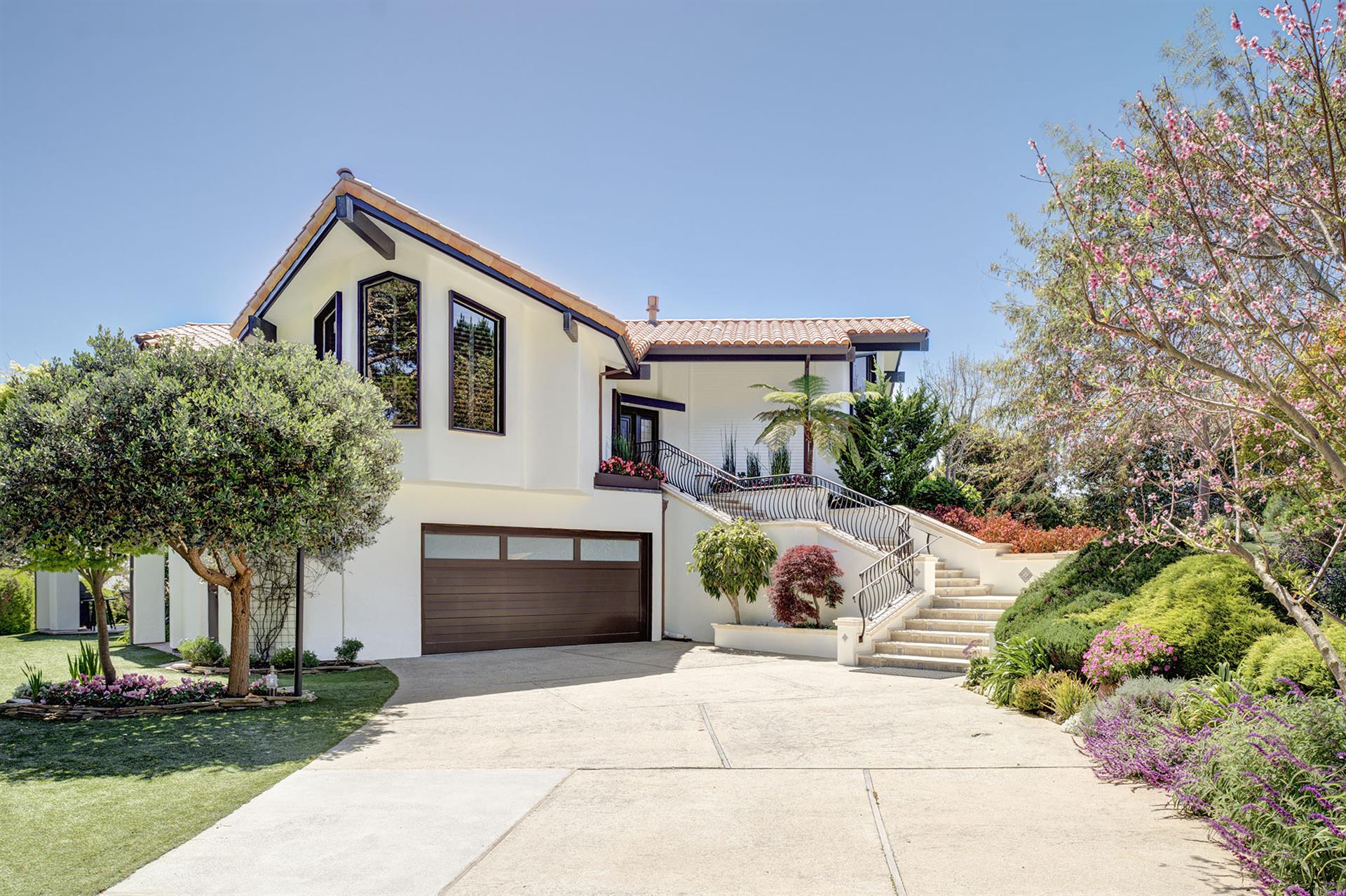 Welcome to Serene Carmel Views