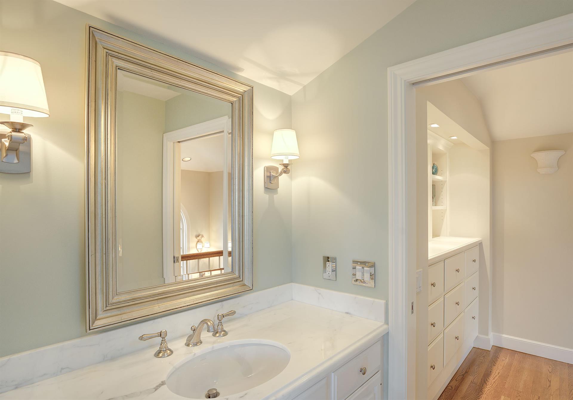 En Suite Bathroom for Bedroom 1