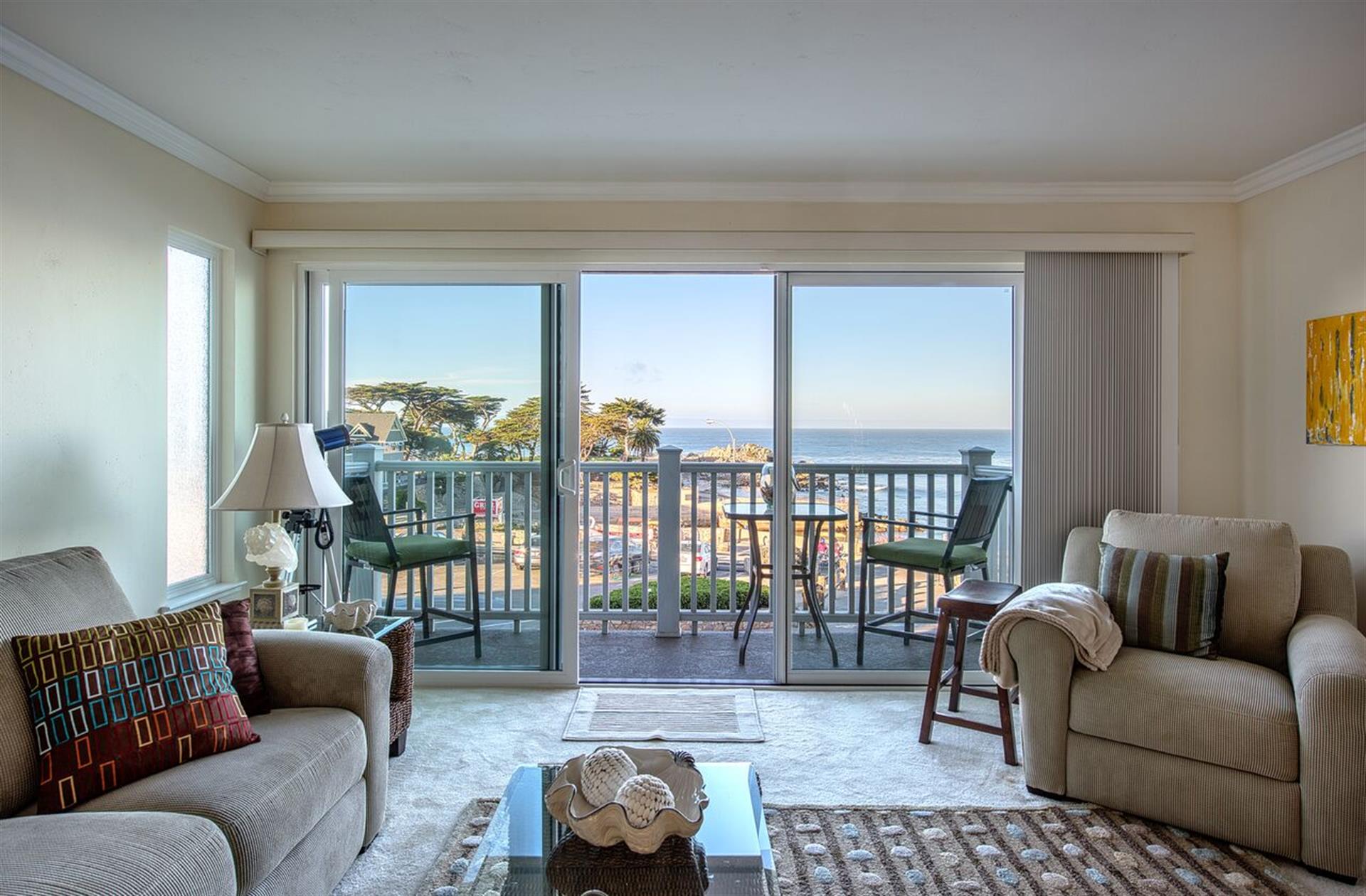 Welcome to Lovers Point Beach Retreat Ocean Views