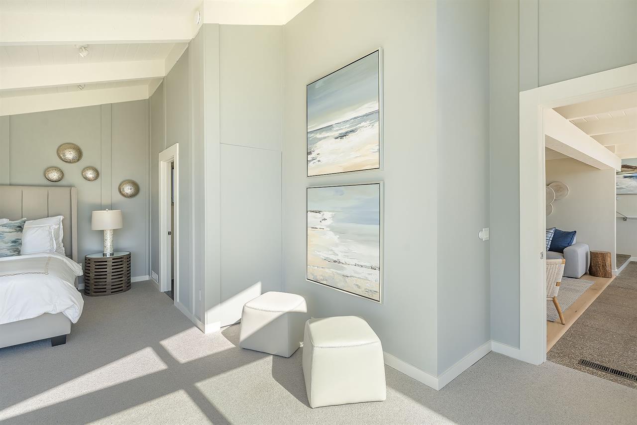 Bedroom 2, King, TV, View, Shared Jack and Jill Bathroom