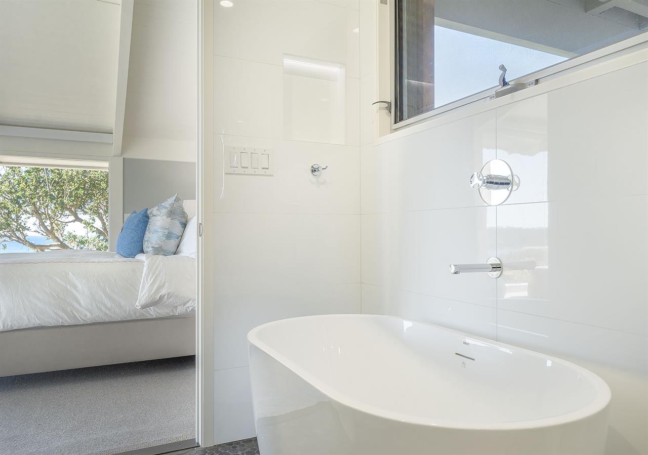 Downstairs Jack and Jill Bath, Tub, Separate Shower