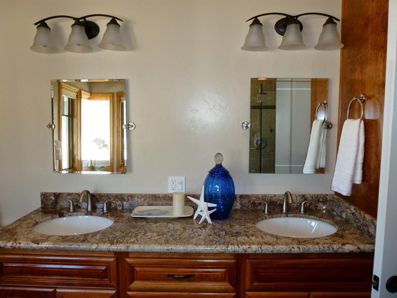 Master Bath with Shower and Separate Jetted Tub