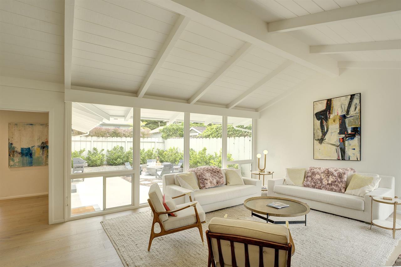 Living Room has a Fireplace and HDTV with Cable