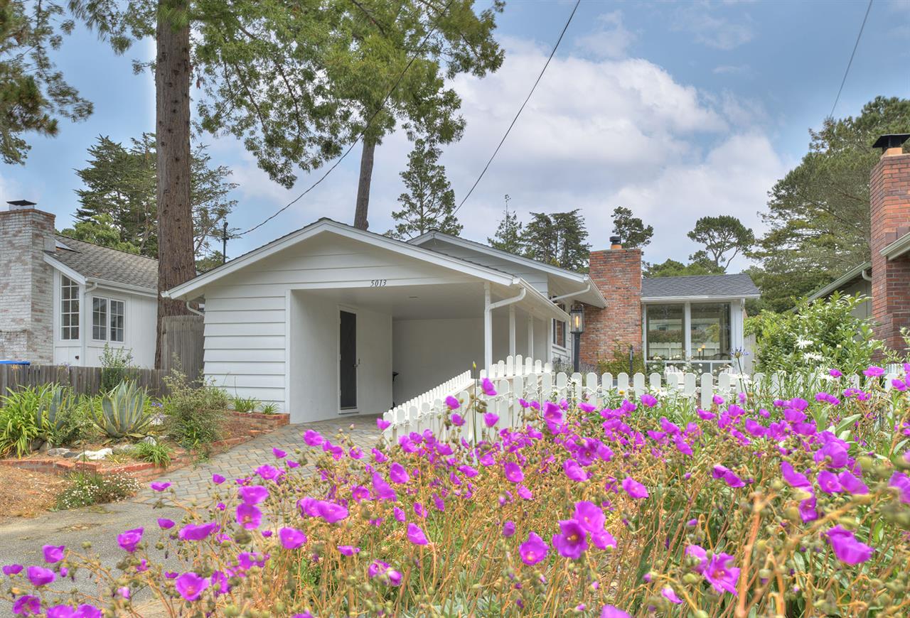 La Vida Lobos  Adorable Cottage Under the Pines