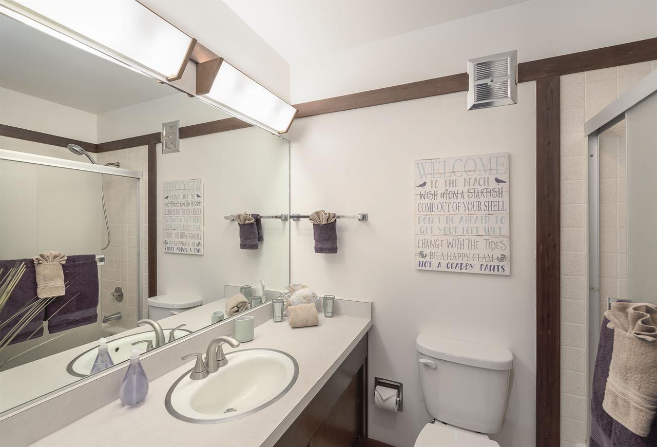 Downstairs Full Bath, ShoerOverTub