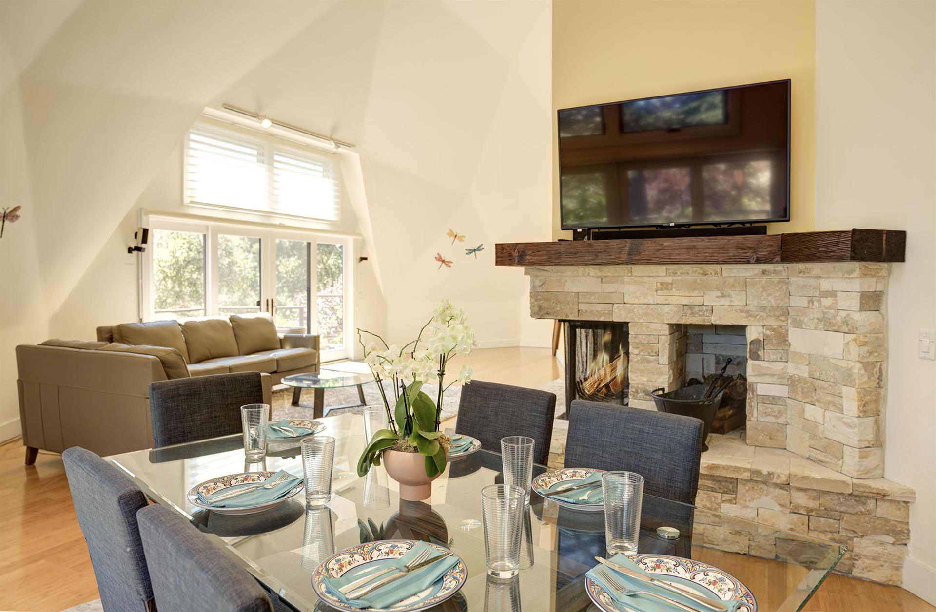 Dining Area with Fireplace and HDTV