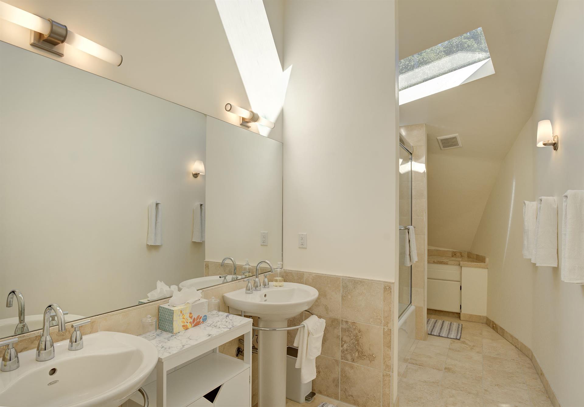 En Suite Bathroom for Bedroom 2