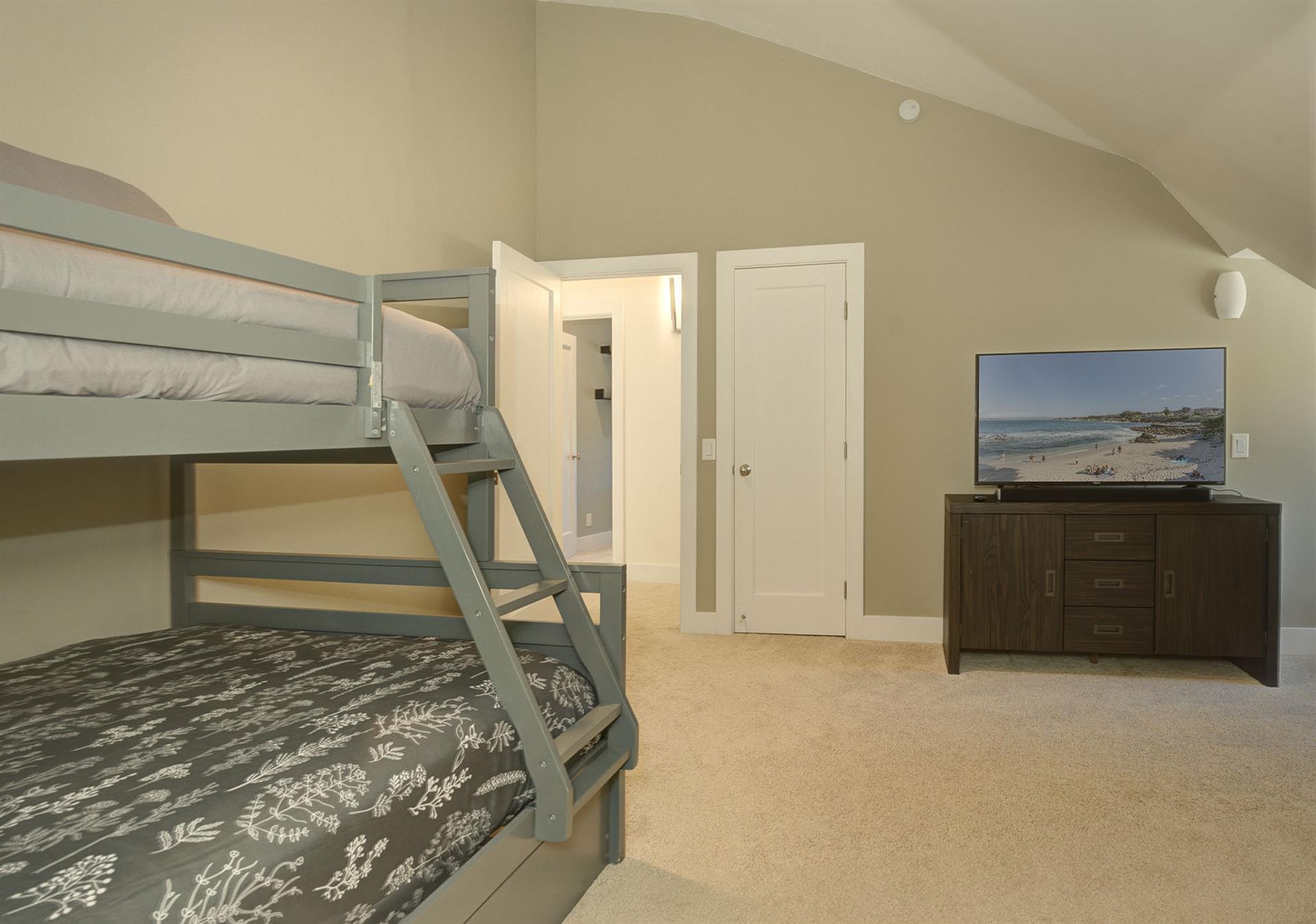 Bedroom 3 has Bunk Beds  Twin Upper, Full Lower
