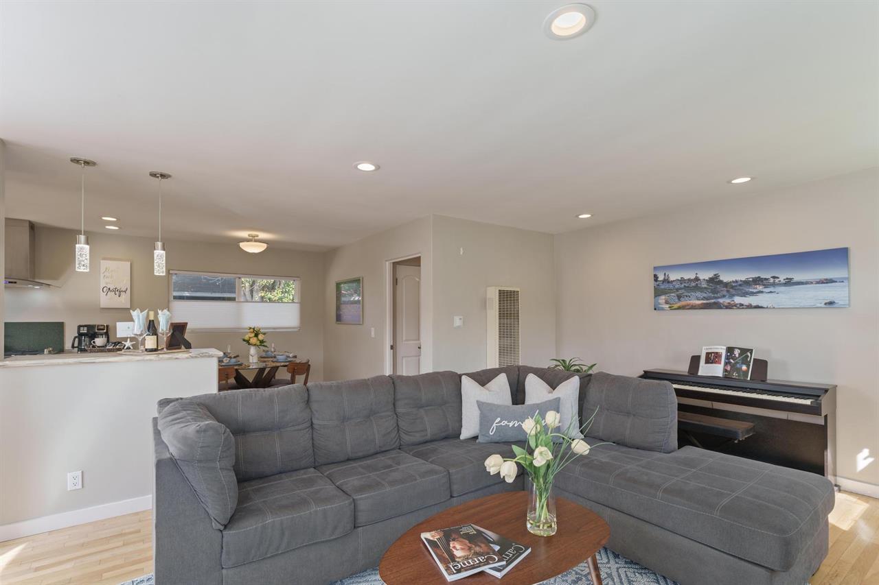 Living Room with HDTV Fireplace is Decorative Only