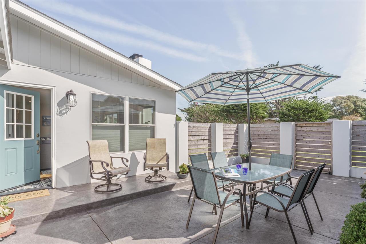 Patio Area for Dining AlFresco with Gas BBQ