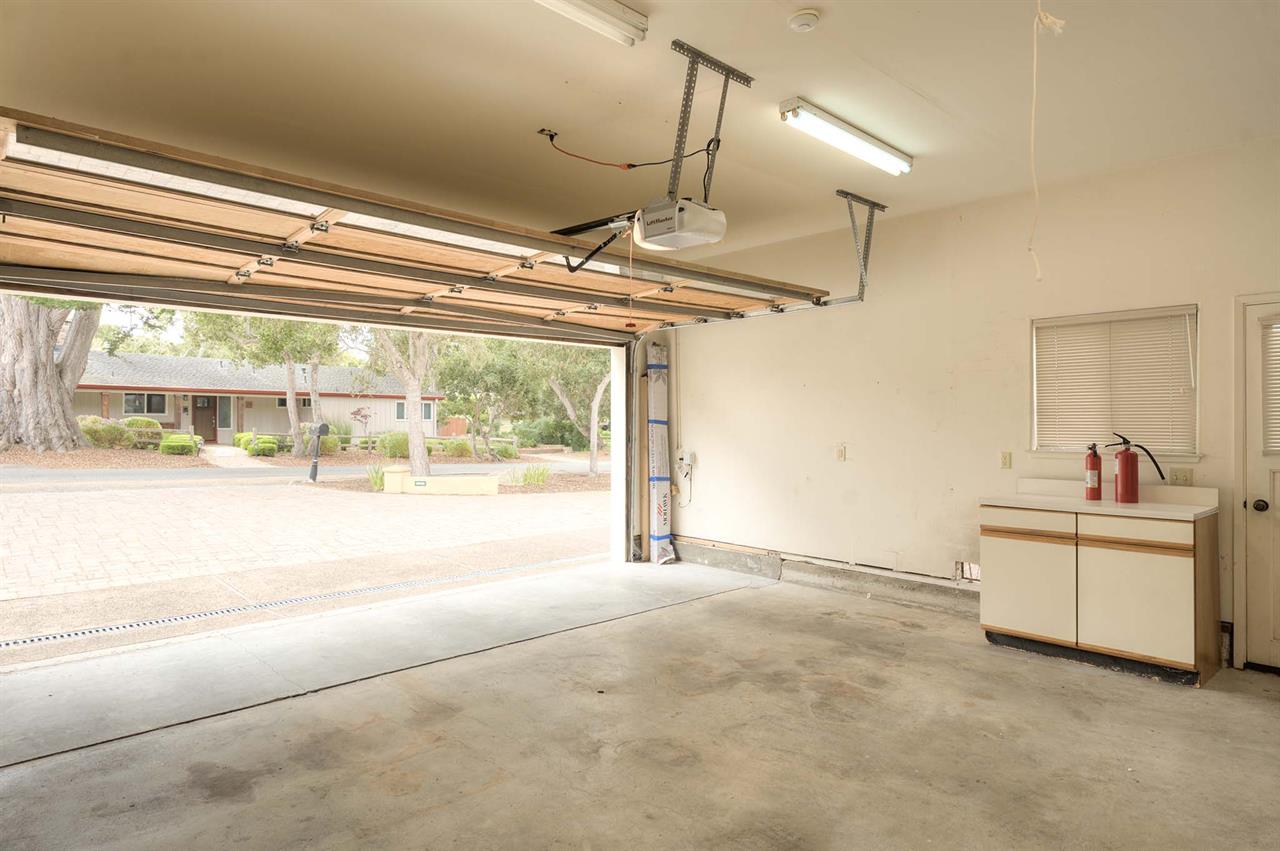 Attached 2 Car Garage