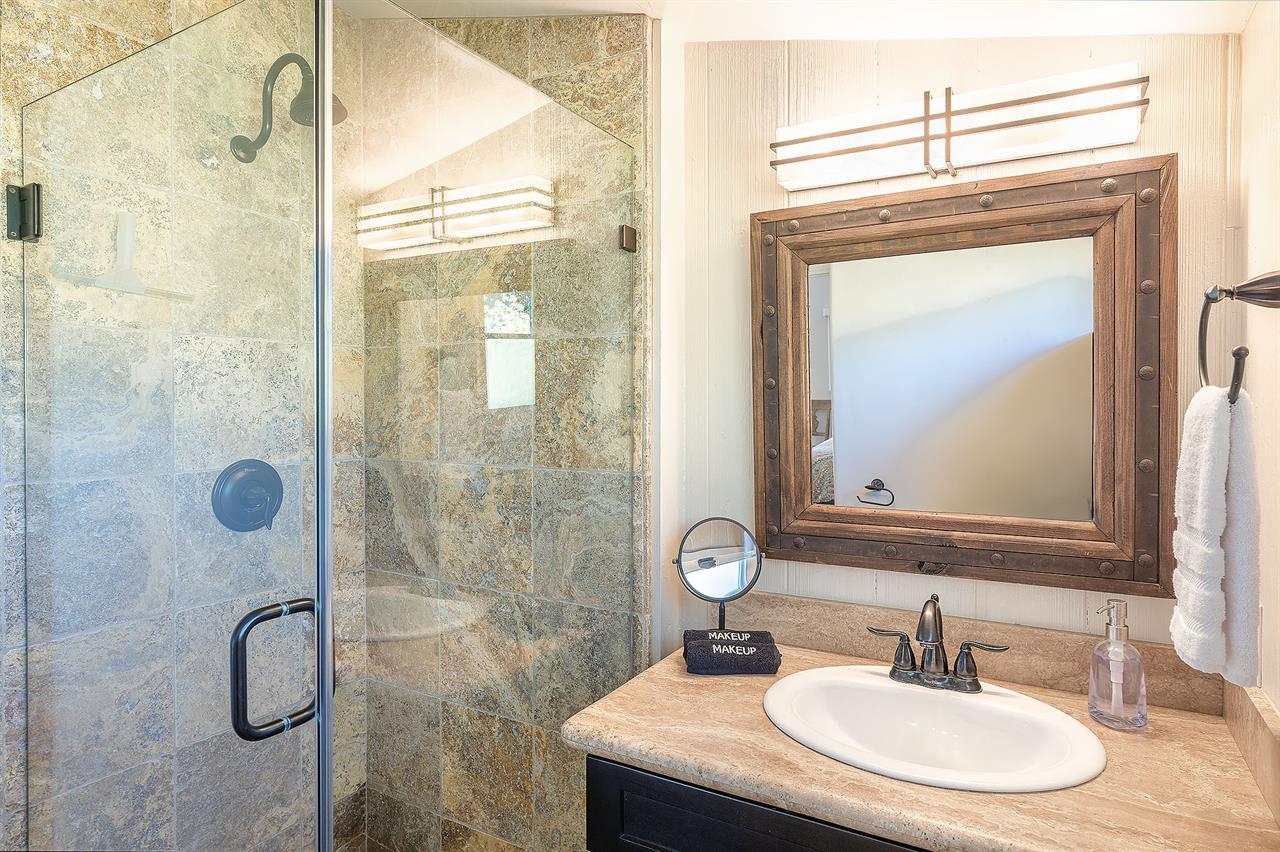 EnSuite Bath with Shower Inside Bedroom 1