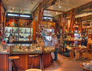 4408 The_phoenix_shop1 S