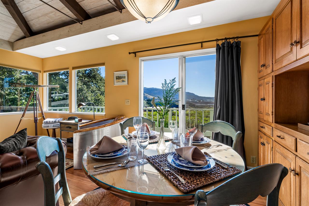 Living  Dining Area, Ocean and Mountain View