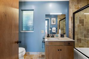 Hall Bathroom with ShowerOverTub