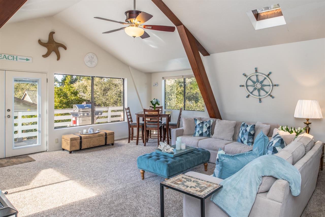 Welcome to Sandy Toes Cottage