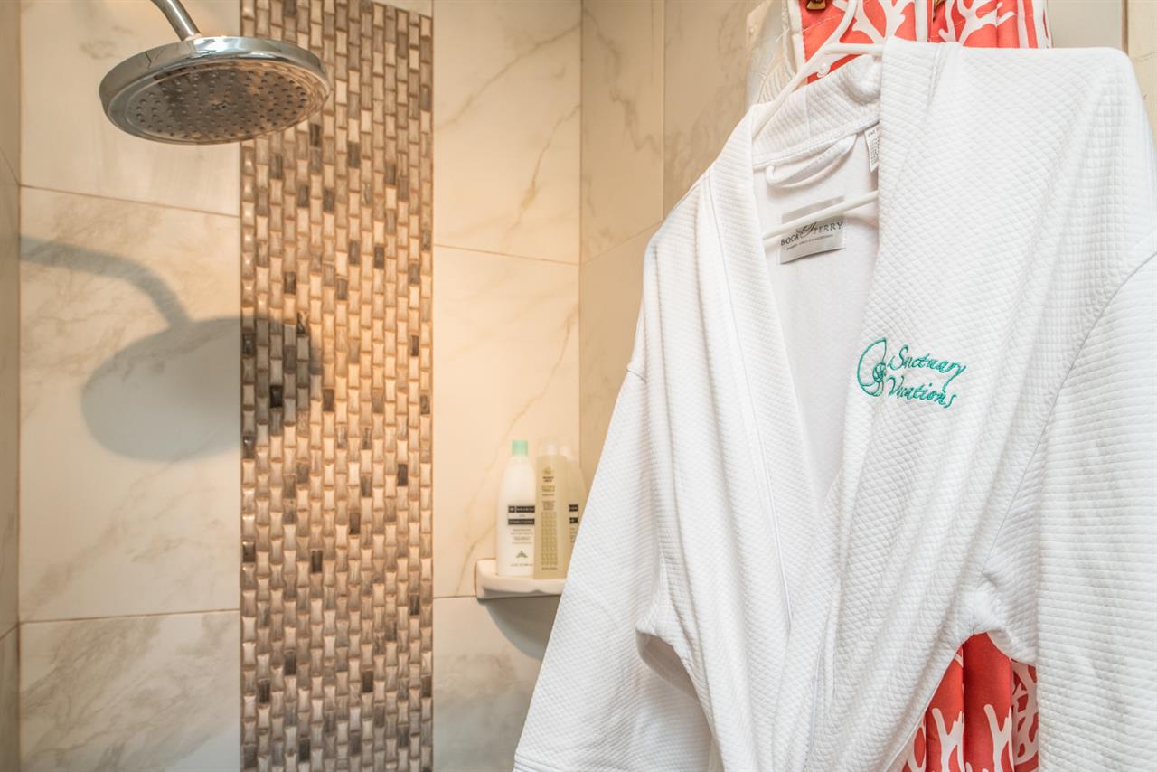 Upstairs Full Bathroom with Standing Shower, Near Great Room