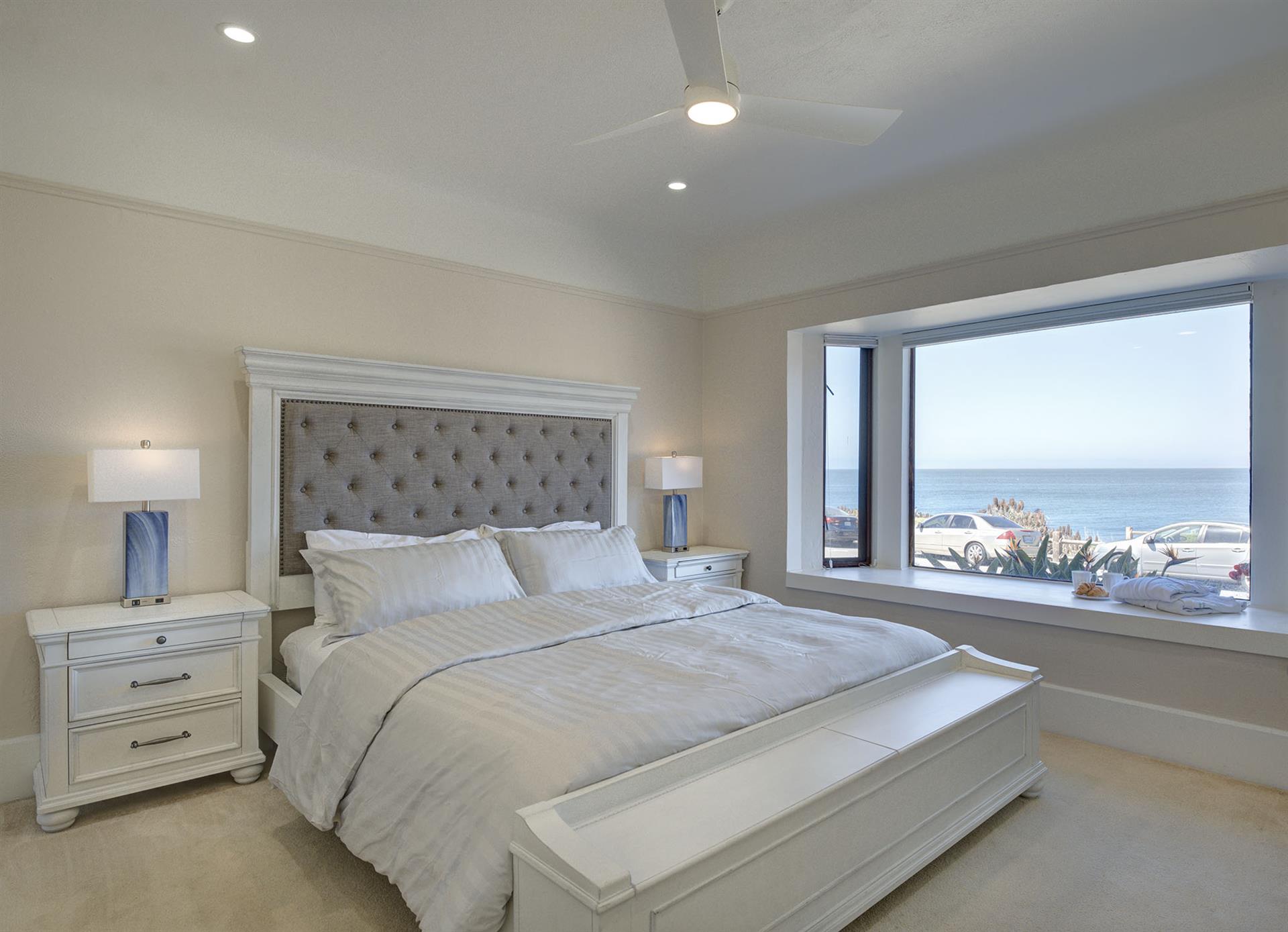 Bedroom 1 King Bed, En Suite Bath, Beautiful Bay Views