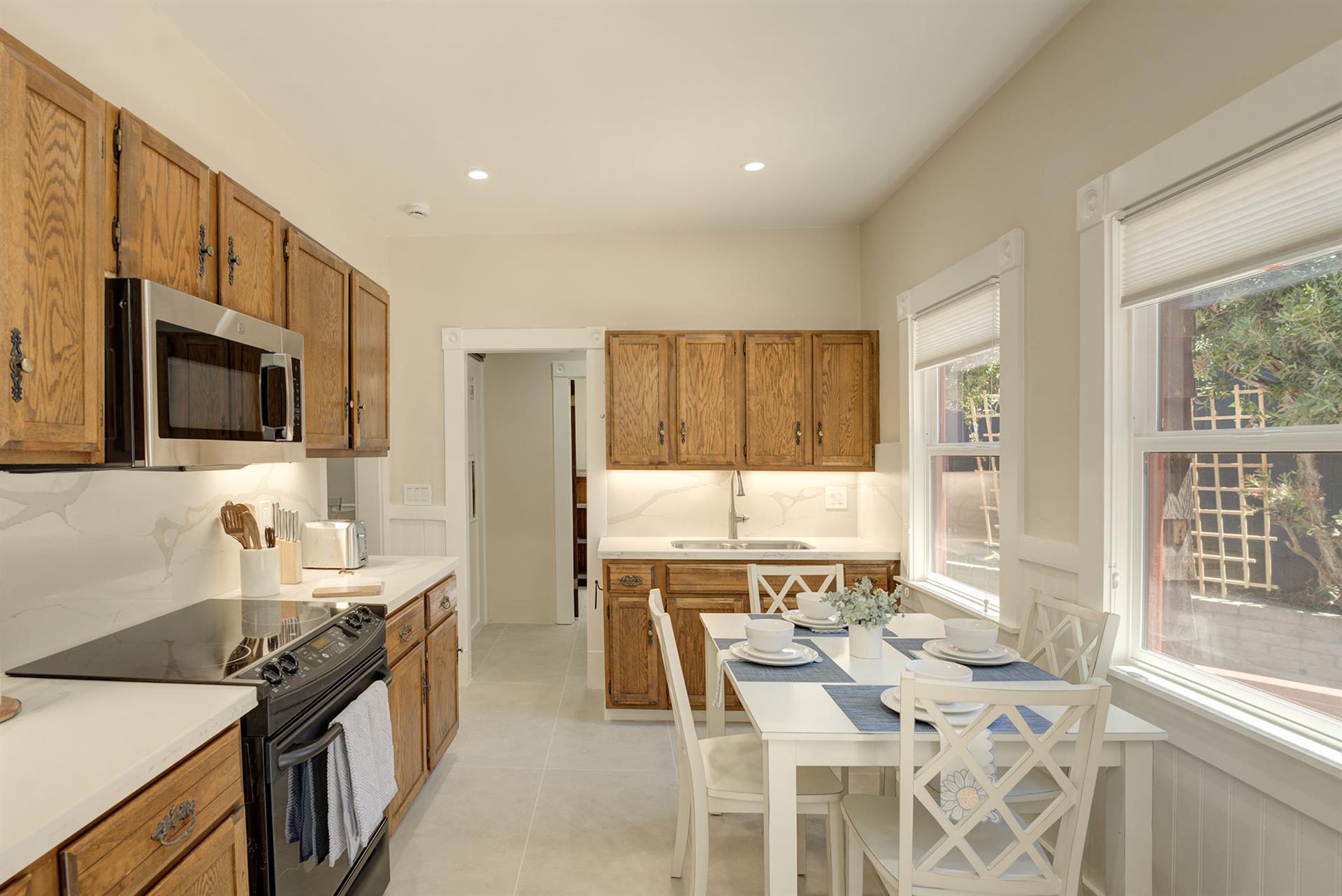 WellEquipped Kitchen No Dishwasher